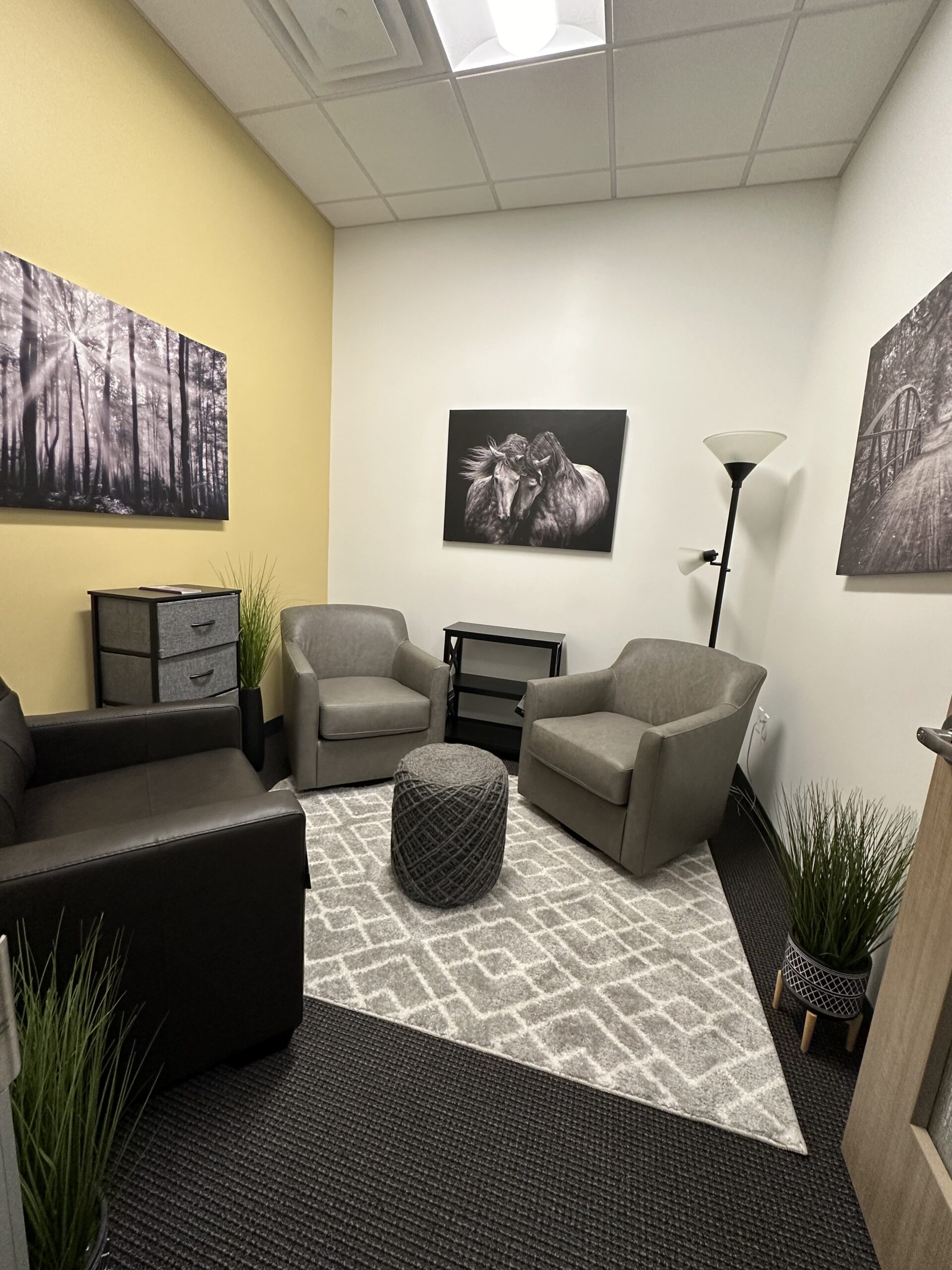 Windermere Room 2 Vertical View